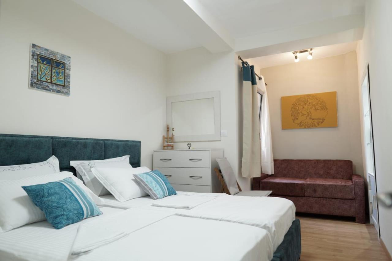 Luka'S Apartment Sarande Luaran gambar